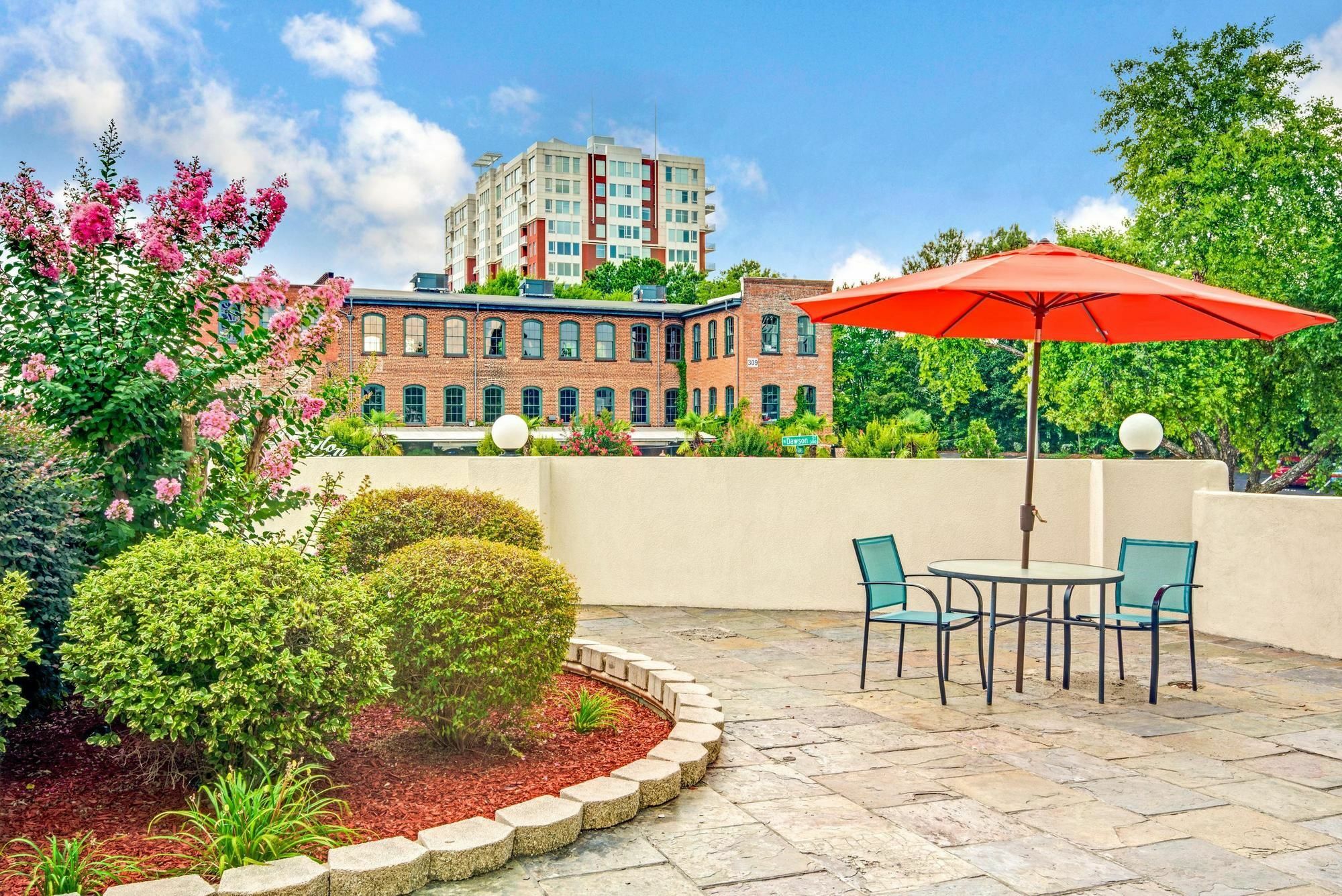 The Longleaf Hotel Raleigh Exteriör bild